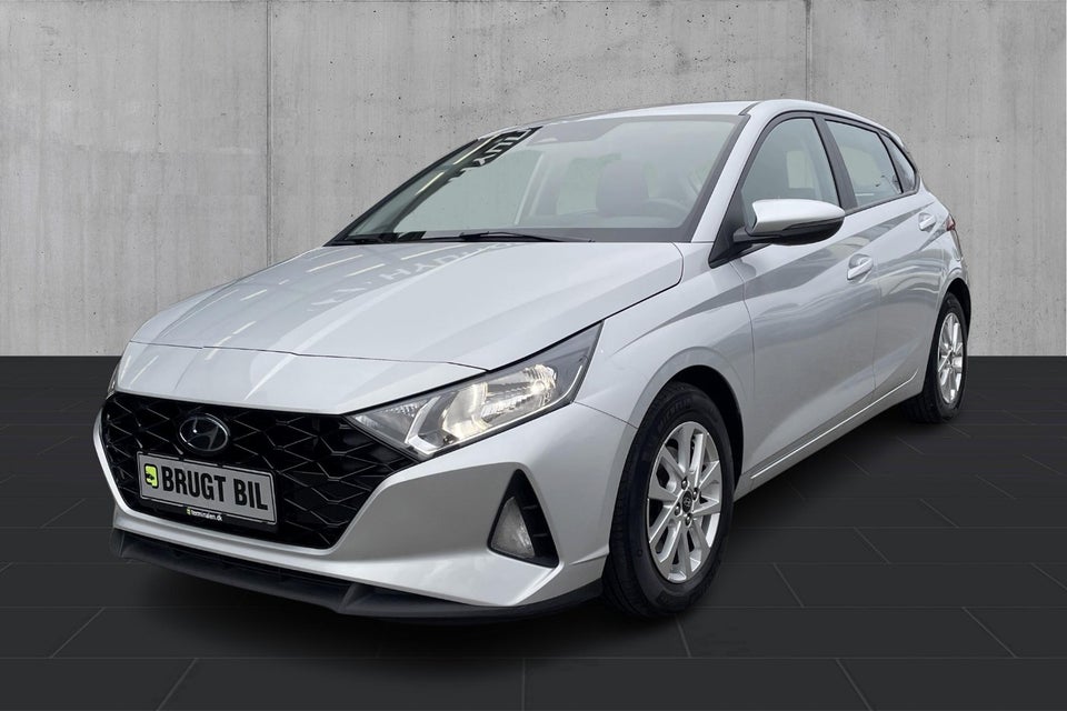 Hyundai i20 1,0 T-GDi Essential DCT 5d