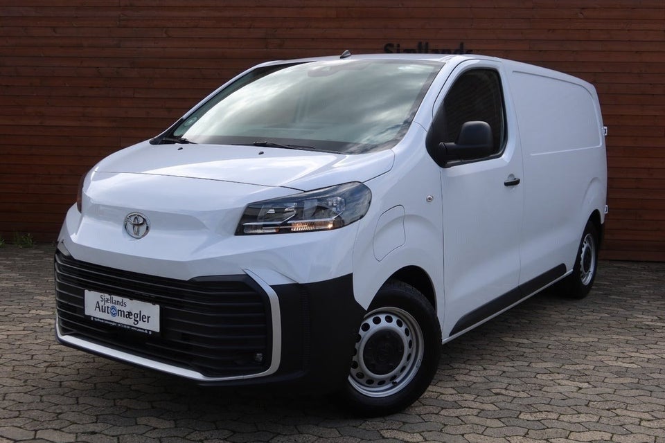 Toyota ProAce 75 Medium Comfort Master