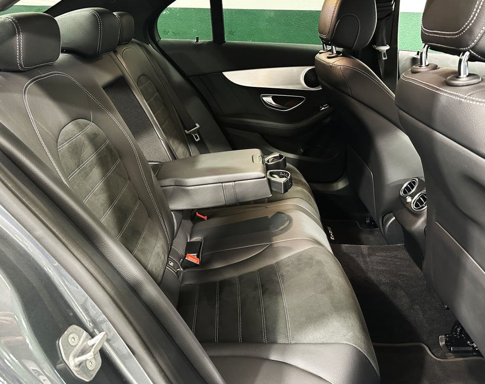Mercedes C220 d 2,0 AMG Line aut. 4d