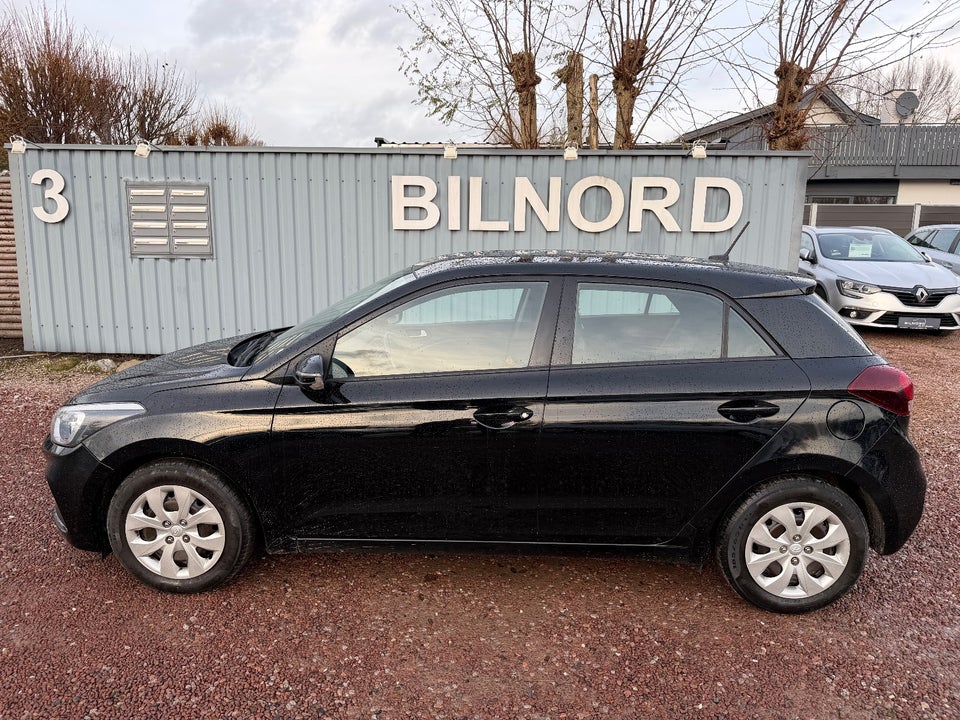 Hyundai i20 1,25 Trend 5d