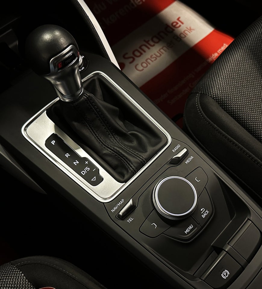Audi Q2 35 TFSi Prestige S-tr. 5d
