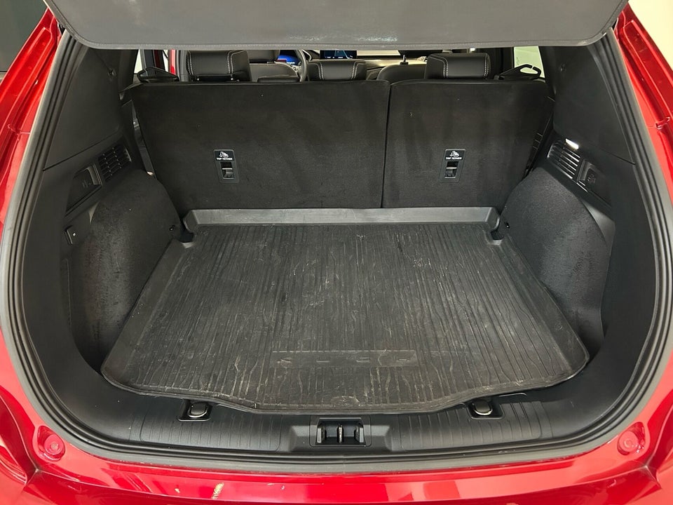 Ford Kuga 2,5 PHEV Vignale CVT 5d