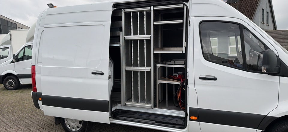 Mercedes Sprinter 317 2,0 CDi A2 Kassevogn aut. RWD