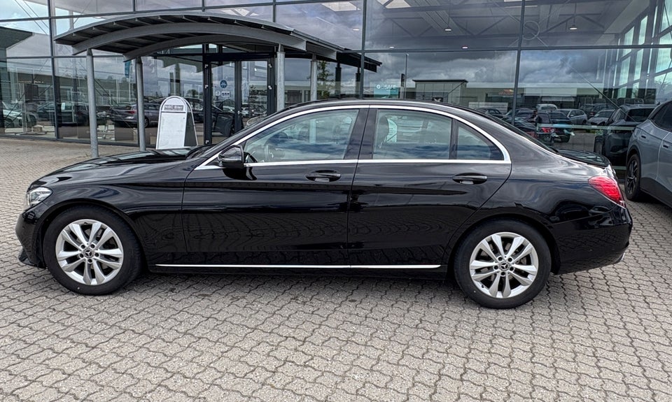 Mercedes C220 d 2,0 Advantage aut. 4d