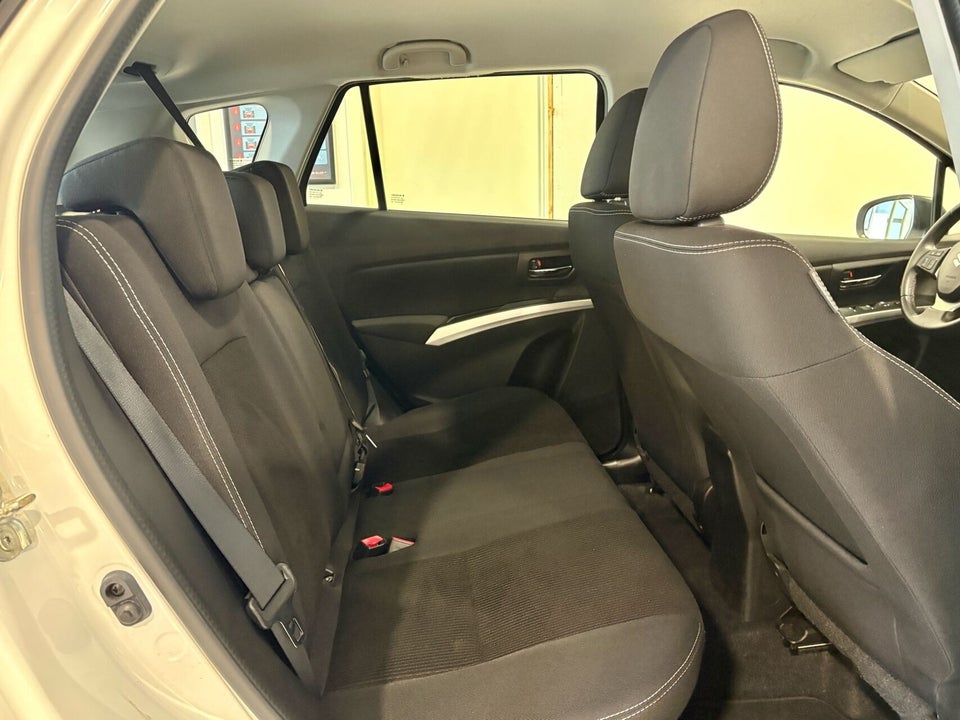 Suzuki S-Cross 1,0 Boosterjet Active 5d