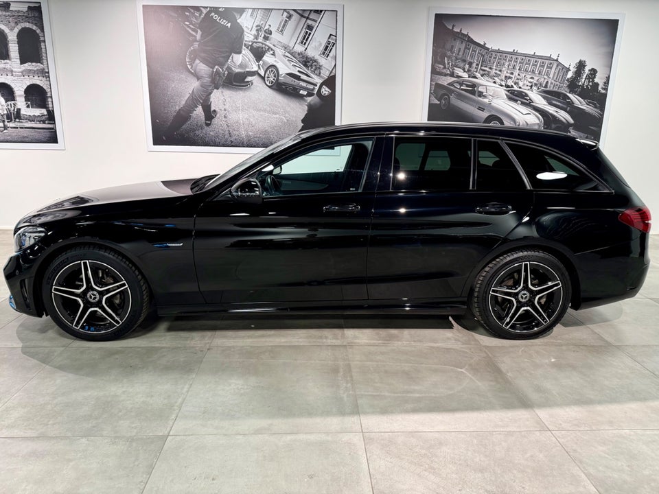 Mercedes C220 d 2,0 AMG Line Night Edition stc. aut. 5d