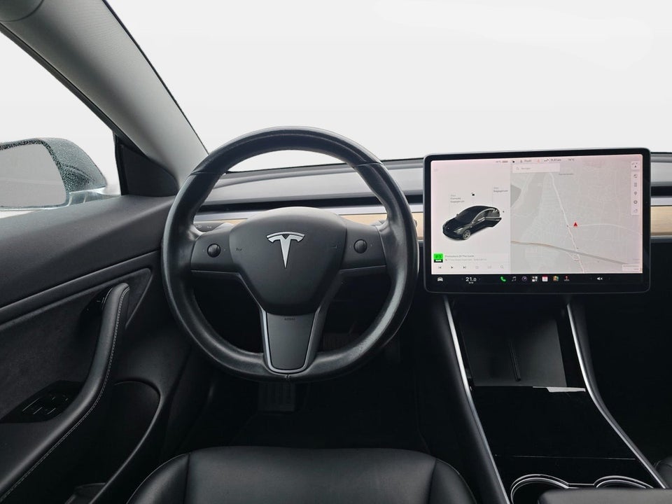Tesla Model 3 Long Range AWD 4d
