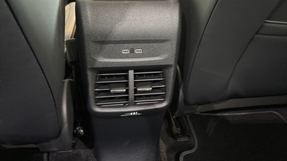 Ford Explorer 79 Select Extended Range AWD 5d