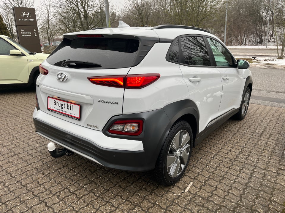 Hyundai Kona 64 EV Trend 5d