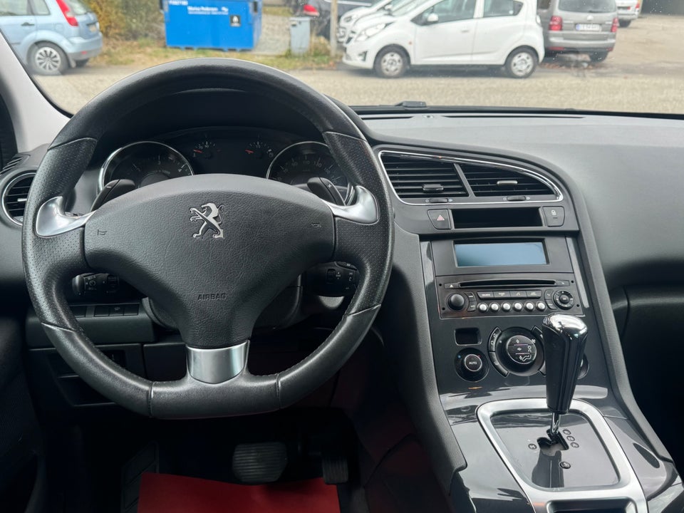 Peugeot 5008 1,6 e-HDi 114 Style ESG 7prs 5d