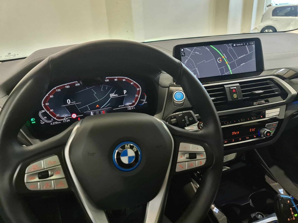 BMW iX3 Charged Plus 5d