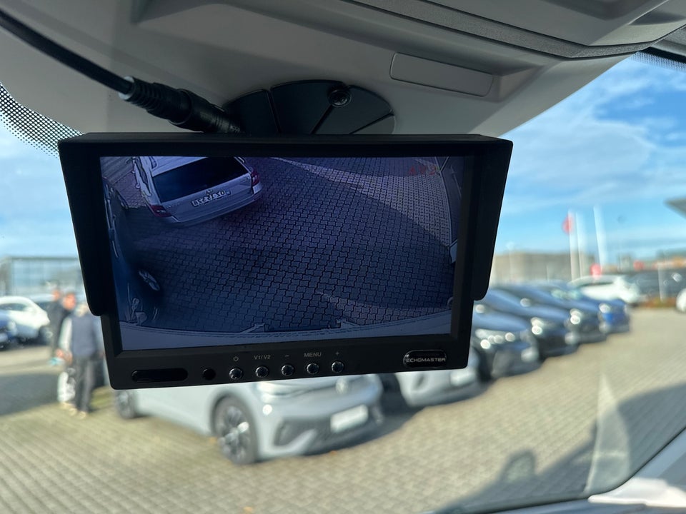 VW Crafter 35 2,0 TDi 177 Box m/lift