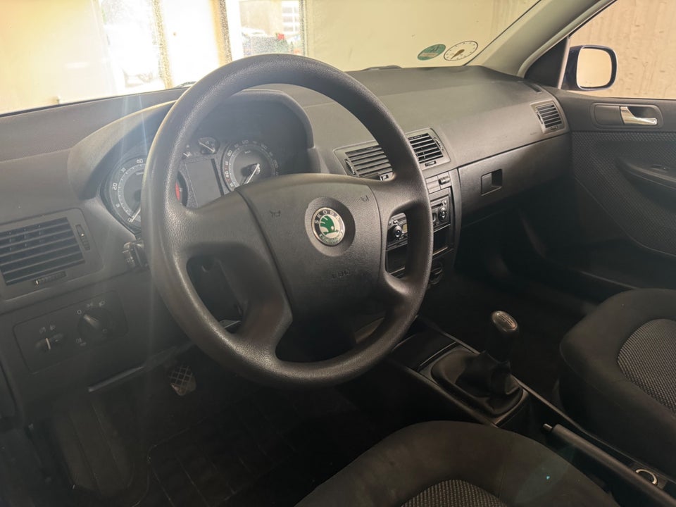 Skoda Fabia 1,2 12V Ambiente 4d