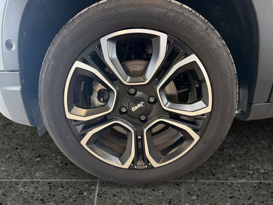 Jeep Avenger 54 Summit 5d