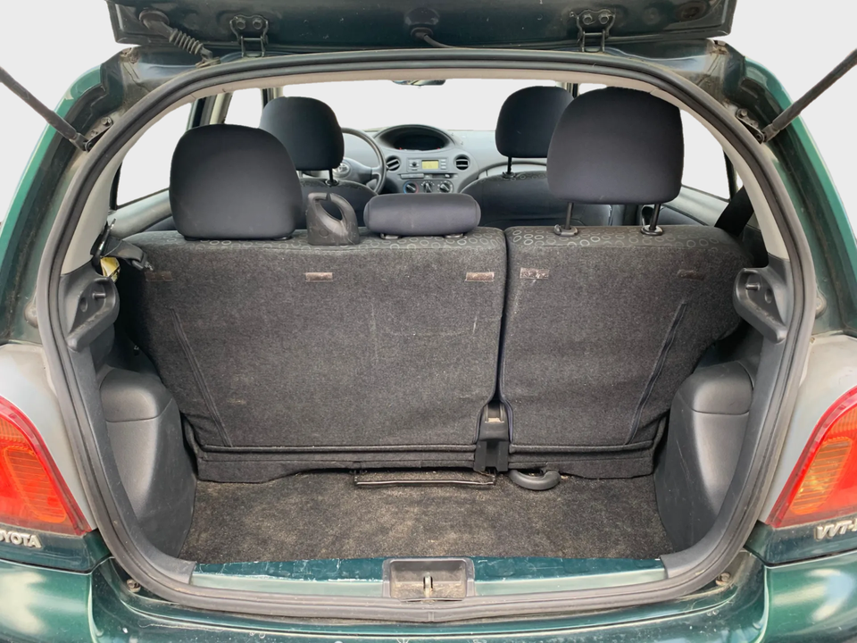 Toyota Yaris 1,3 Terra 5d