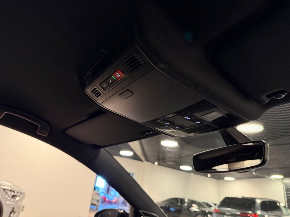 VW Golf VII 1,5 TSi 150 R-line DSG 5d