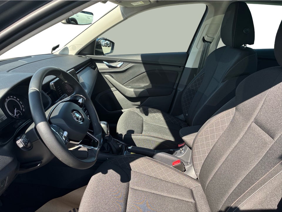 Skoda Kamiq 1,0 TSi 110 Blackline DSG 5d