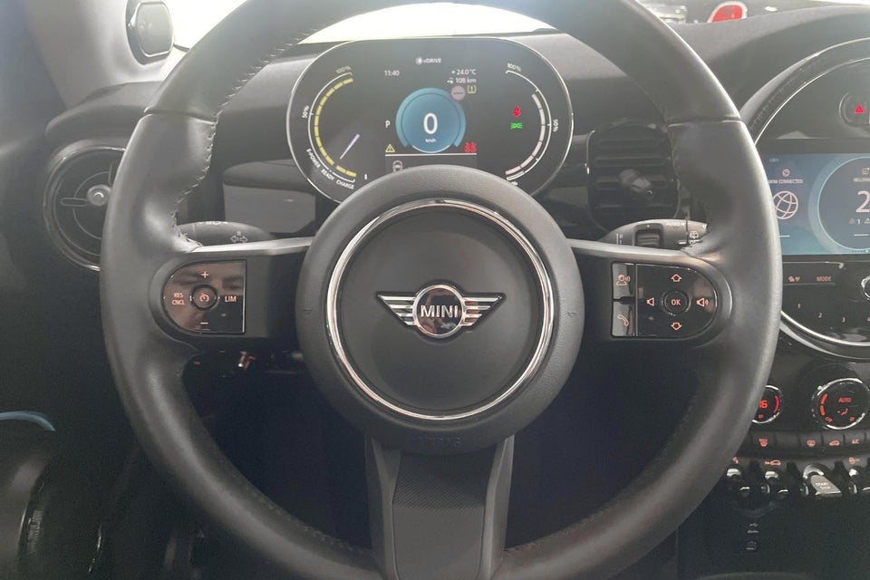 MINI Cooper SE Edition Premium 3d