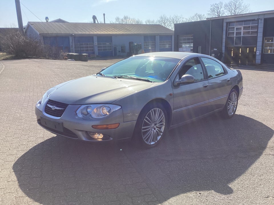 Chrysler 300M 3,5 LX 4d