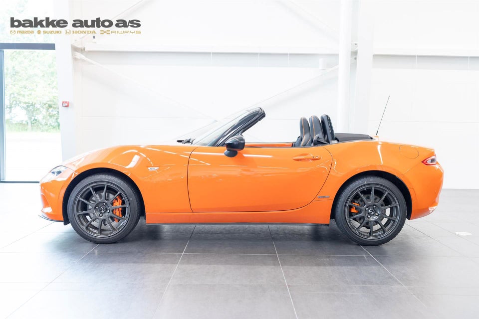 Mazda MX-5 2,0 SkyActiv-G 184 Roadster 30th Anniversary Edit. 2d