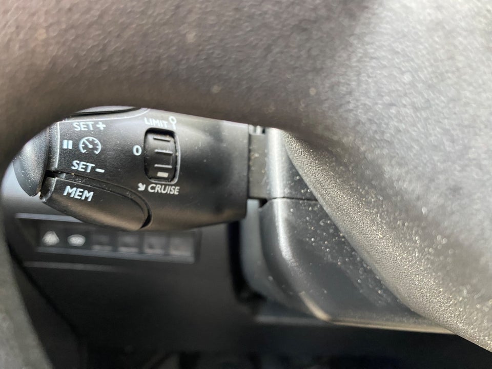 Peugeot Partner 1,5 BlueHDi 100 L1V1 Plus Van