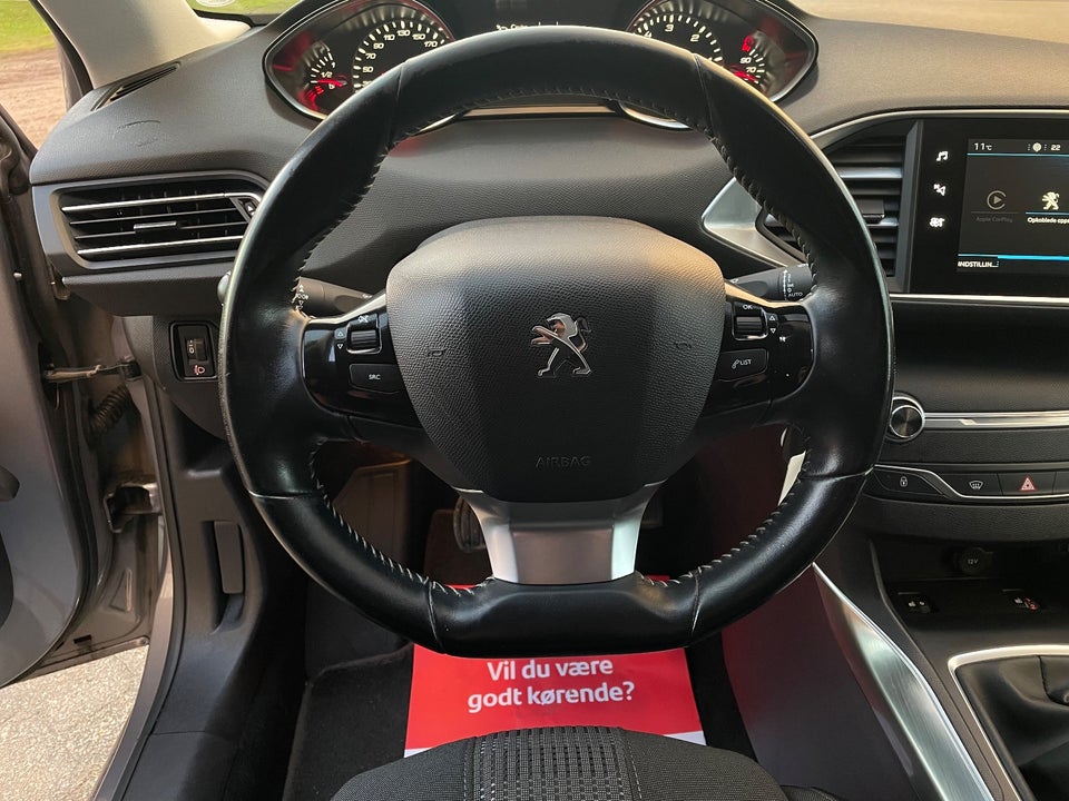 Peugeot 308 1,6 BlueHDi 120 Allure SW 5d