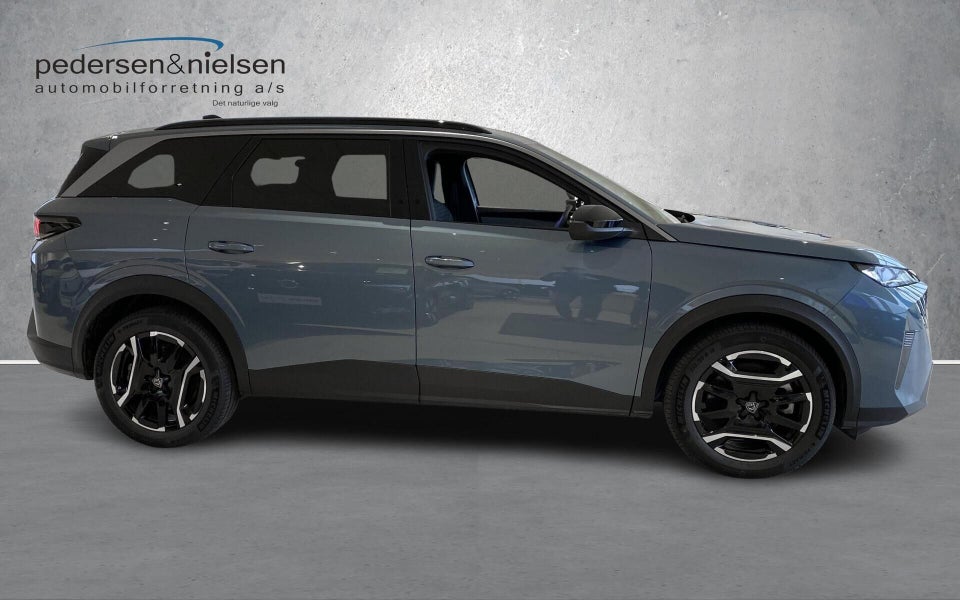 Peugeot e-5008 77 Allure 7prs 5d