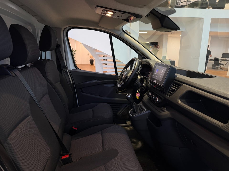 Renault Trafic 2,0 dCi 150 L2H1 Tekno