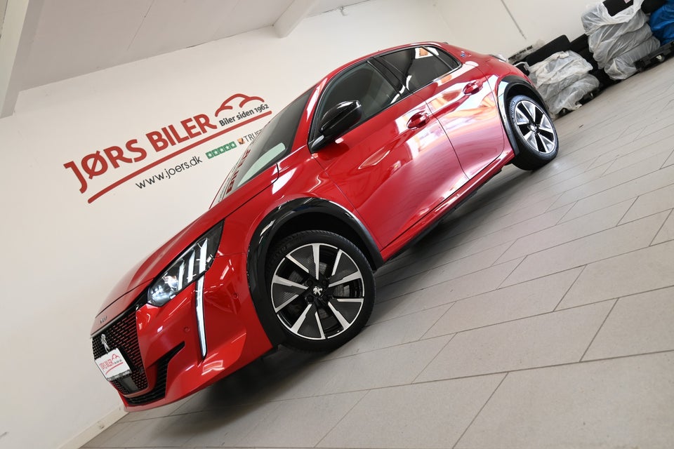 Peugeot e-208 50 GT Pack 5d