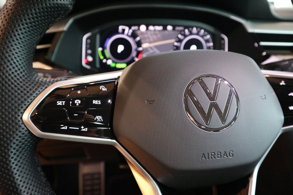 VW Arteon 1,4 eHybrid Elegance DSG 4d