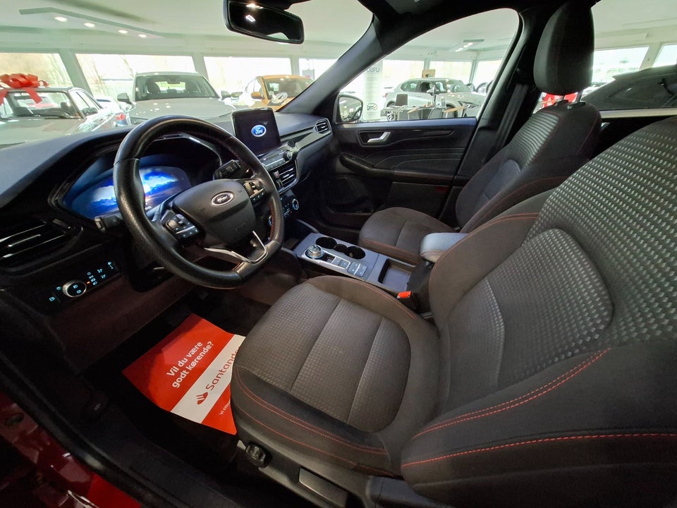 Ford Kuga 2,5 PHEV ST-Line CVT 5d