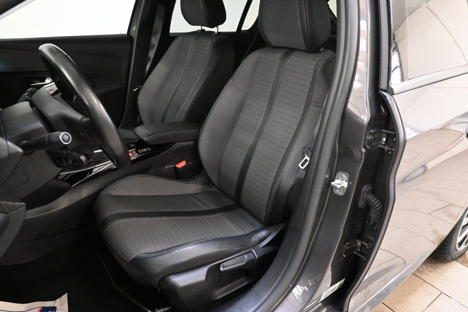 Peugeot 208 1,5 BlueHDi 100 Allure 5d