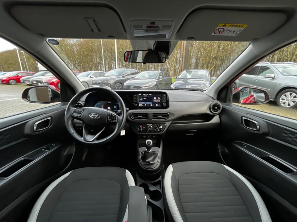 Hyundai i10 1,0 MPi Essential 5d