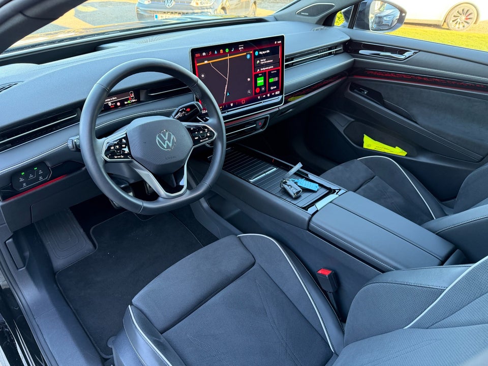 VW ID.7 77 Style+ Tourer 5d