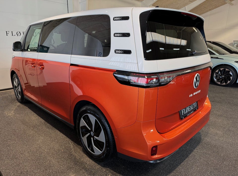 VW ID.Buzz 77 Pro SWB 5d