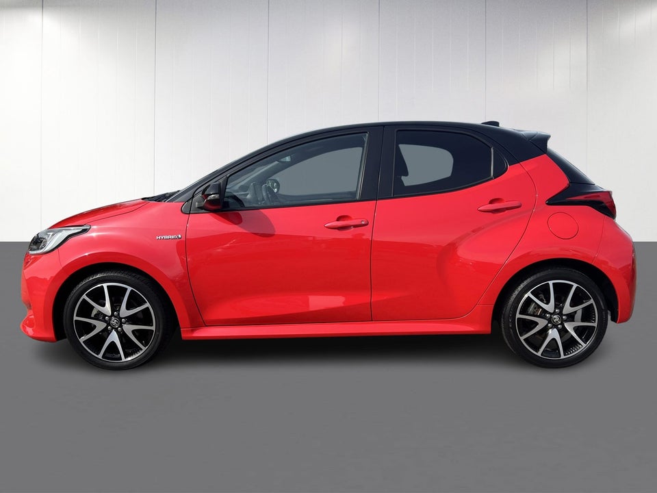 Toyota Yaris 1,5 Hybrid H3 Premier Edition e-CVT 5d