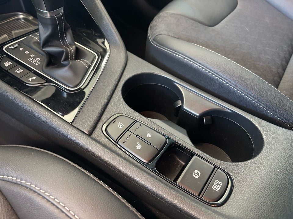 Kia Niro 1,6 HEV Advance DCT 5d