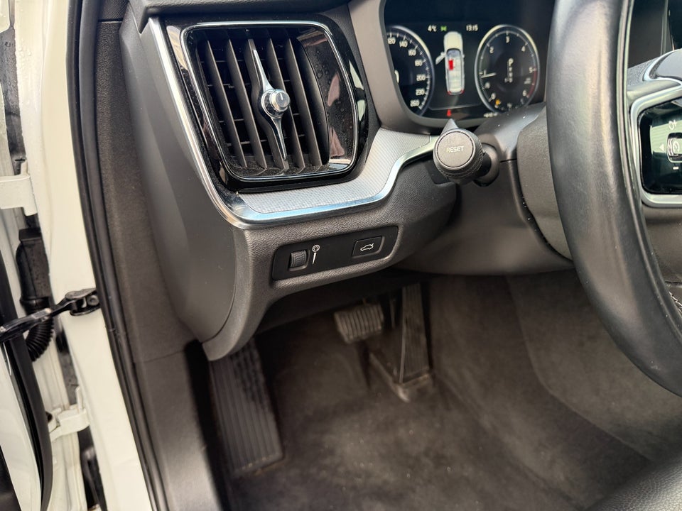 Volvo V60 2,0 D4 190 Inscription aut. 5d