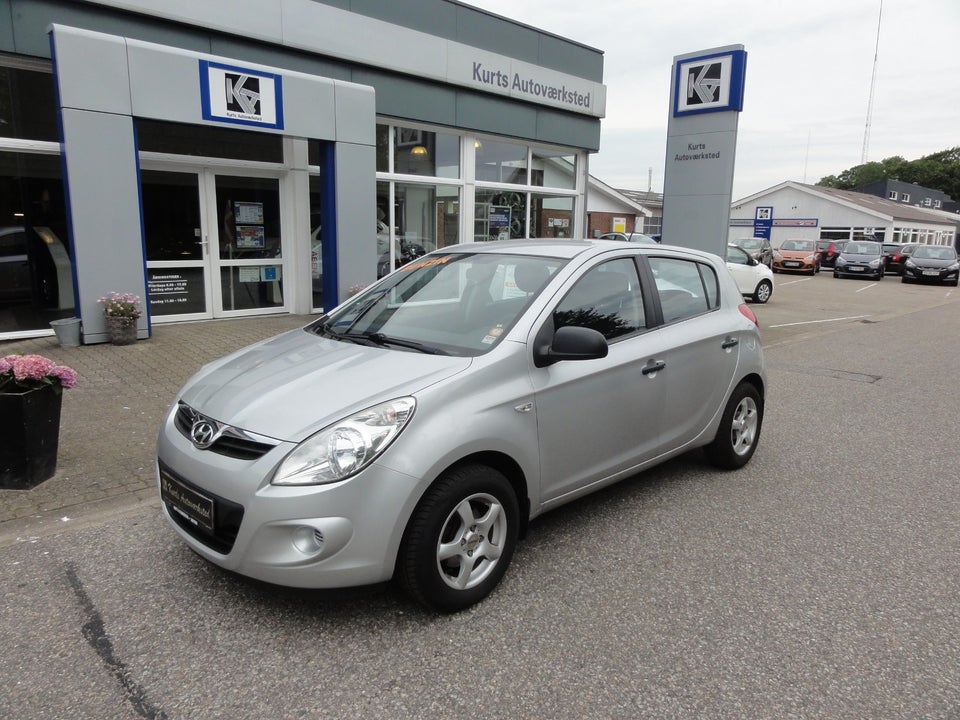 Hyundai i20 1,25 Classic 5d