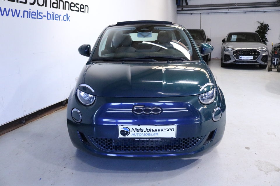 Fiat 500e 42 Icon Cabrio 2d