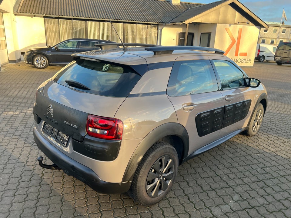Citroën C4 Cactus 1,6 BlueHDi 100 Feel Van 5d