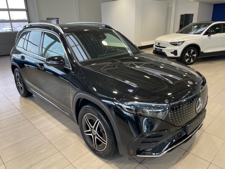 Mercedes EQB300 AMG Line 4Matic 5d