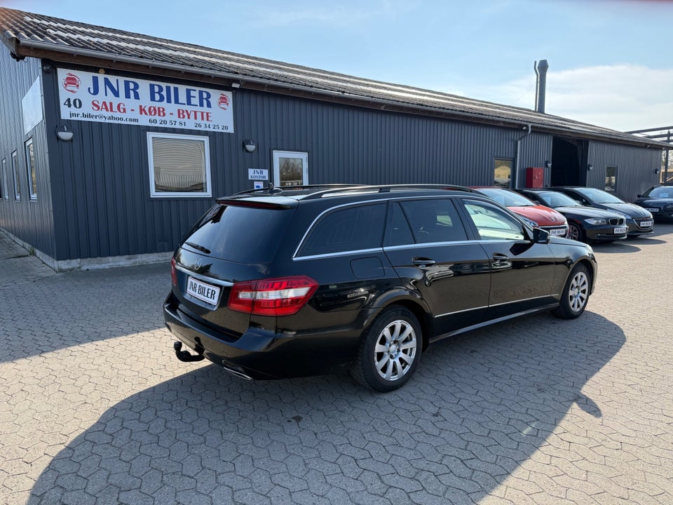 Mercedes E200 2,2 CDi stc. aut. BE 5d