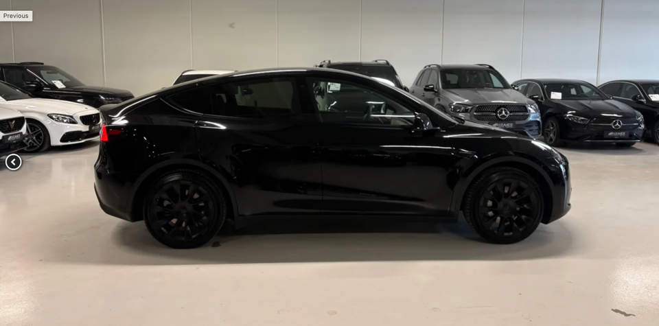 Tesla Model Y RWD 5d