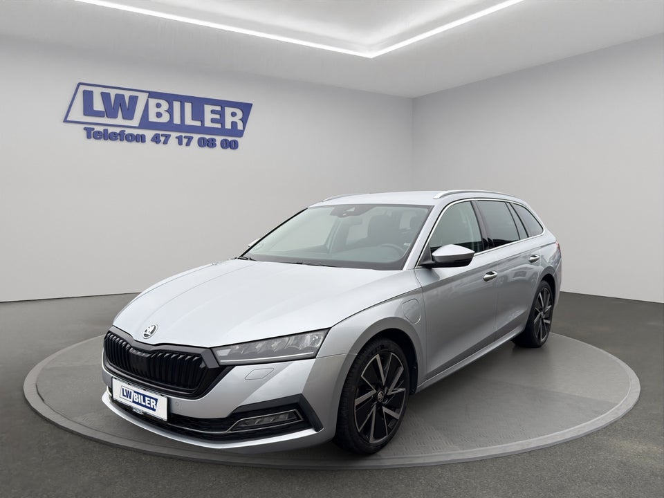 Skoda Octavia 1,4 TSi iV Plus Combi DSG 5d