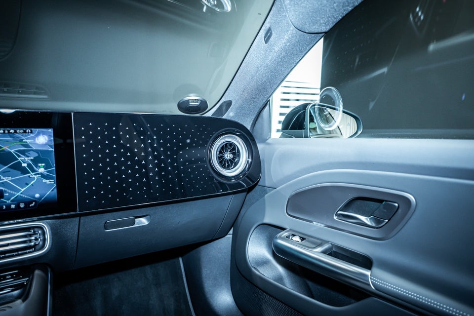 Mercedes CLA250+ EQ Progressive Advance Plus 4d