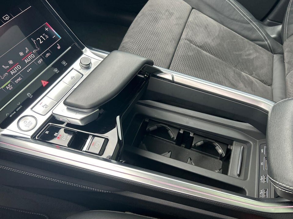 Audi e-tron 55 Prestige quattro 5d