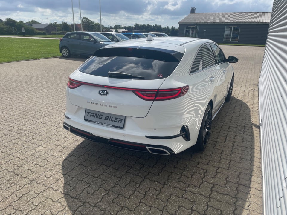 Kia ProCeed 1,6 CRDi 136 GT-Line 5d