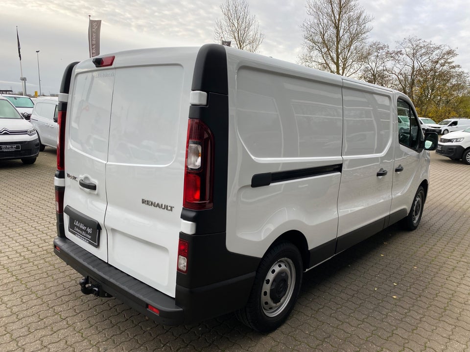 Renault Trafic T29 2,0 dCi 145 L2H1