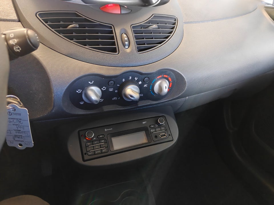 Renault Twingo 1,2 16V Authentique ECO2 3d
